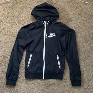 Womens nike windbreaker